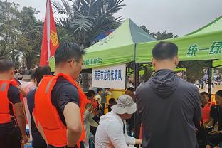 阿根廷记者：阿尔瓦雷斯球都没摸到 梅西德保罗可能是踢得最好的